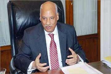 السفير المصرى بالكويت: نتابع ملابسات حادث مقتل المواطن المصرى