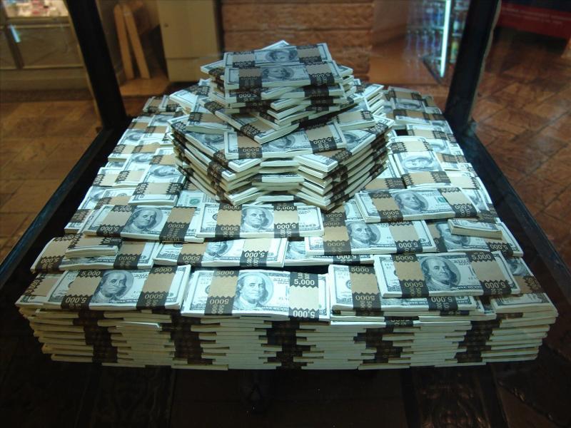 14 مصرفاً اميركياً ستدفع 10 مليارات دولار بسبب الاهمال في معالجة قروض عقارية