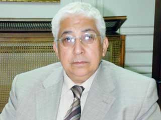 محافظ أسيوط: مساعدات للأفراد والجمعيات بقيمة 3.6 مليون جنيه بالمحافظة