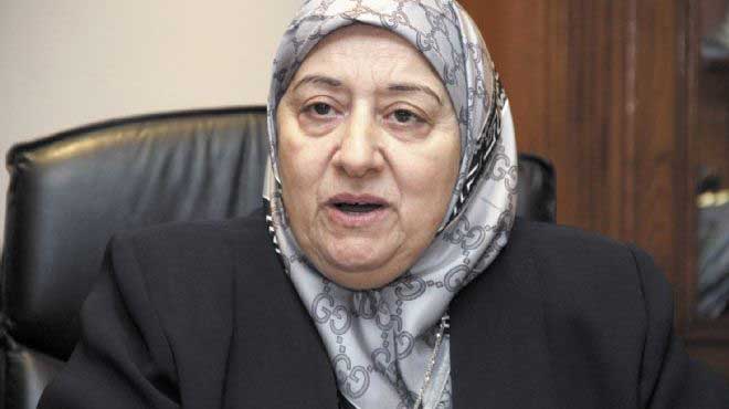 وزيرة التأمينات تدرس إجراء حركة تغييرات بين قيادات الوزارة