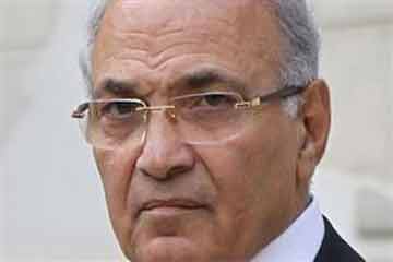 بدء محاكمة شفيق و10 آخرين أمام الجنايات 23 أبريل