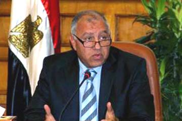 محافظة القاهرة: نسعى مع امن الجيزة لاستعادة 4000 وحدة سكنية