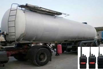 متابعة تفريغ السولار بمحطات التمويل عبراللاسلكي بأسيوط