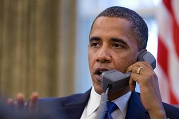 أوباما يرحب بالتزام الرئيس مرسى بالعمل رئيسا لجميع المصريين