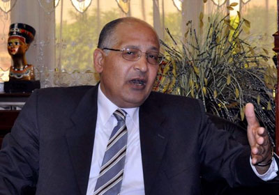 محافظ الاقصر يوقف رحلات البالون الطائر لأجل غيرمسمى بعد حادث الاقصر