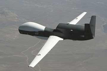 إيران تواصل مناورات “الرسول الأعظم 8”.. وترصد طائرة معادية