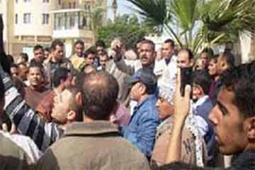 سوء المعاملة والمكان وراء إضراب العاملين بمستحقات الصحة