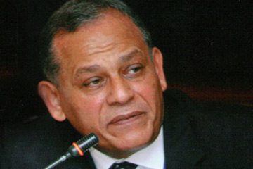 السادات: أجرينا دراسات عن احتياجات الفلاحين وسنتقدم بها للمالية