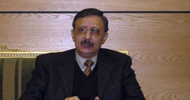 رئيس موانئ بورسعيد: العمل بالميناء مستمر وأغلقنا أبوابه بعد أن تلقينا تهديدات باقتحامه