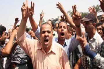 العاملون في الري بشمال سيناء يستأنفون الاعتصام عن العمل