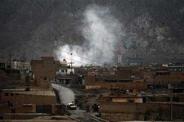 مقتل 64 في انفجار قنبلة بمدينة كويتا الباكستانية