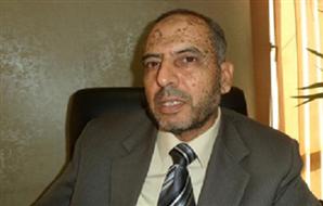 محافظ السويس يناقش اضافة مشروعات بنظام المناطق الحرة بعتاقة وبورتوفيق