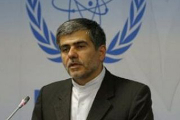 إيران تقول انها بدأت في تركيب جيل جديد من أجهزة الطرد المركزي