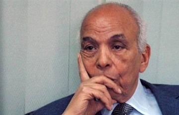 نيابة الأموال العامة تأمر بضبط واحضار إبراهيم نافع على ذمة تحقيقات هدايا الأهرام