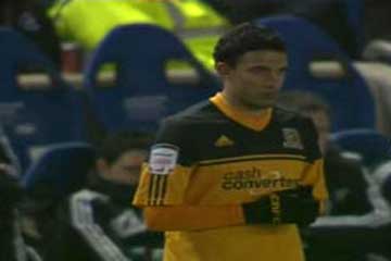 الاسطورة “جدو” يحرز هدفا عالميا بالدورى الانجليزى والمحمدى يحرز الثانى