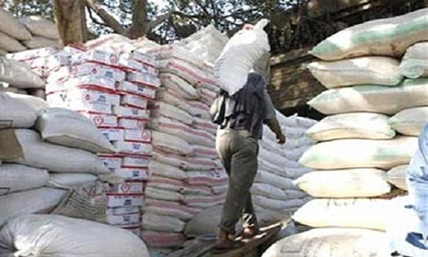 ضبط 5ر37 طن أقماح غير صالحة للاستهلاك الآدمى قبل ترويجها على مخابر 6 أكتوبر