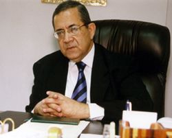 السفير جمال بيومي يطالب بامتلاك مصر للطاقة النووية السلمية للمشروعات التنموية