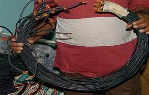 أجهزة الأمن بأسوان تضبط 5 أطنان كابلات كهربائية مسروقة