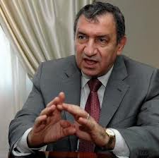 رئيس الوزاء الاسبق