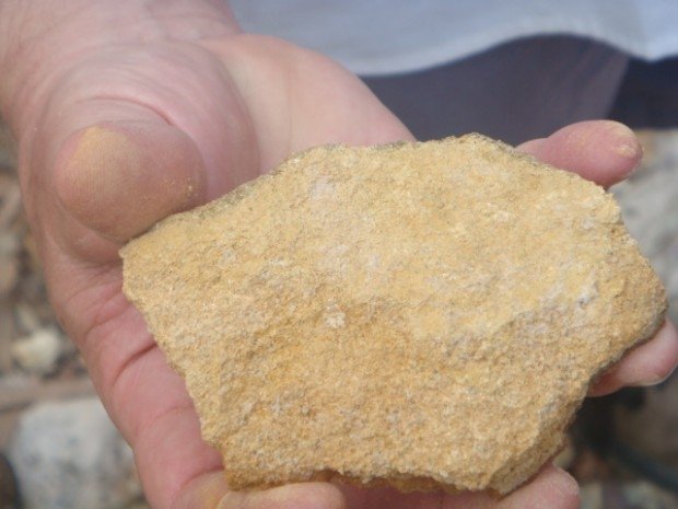 مصر تتلقى 42 عرضًا من شركات محلية وأجنبية لتصنيع الفوسفات بالبحر الأحمر