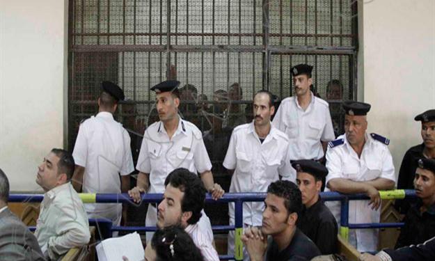 سنة مع الإيقاف للمتهمين بالاعتداء علي السفارة الأمريكية خلال الاحتجاجات على الفيلم “المسىء للرسول”