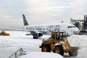 اعلان حالة الطوارئ فى 5 ولايات امريكية بسبب عاصفة “نيمو” الثلجية