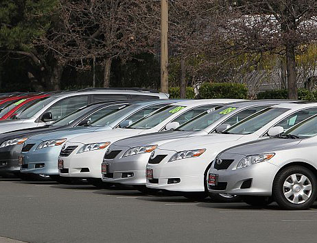 سوق السيارات يتجاوز أزمات 2012 ويخترق حاجز الـ200 ألف سيارة