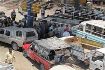 تخصيص منافذ لبيع السولار لتسهيل حركة المرور بالمنوفية