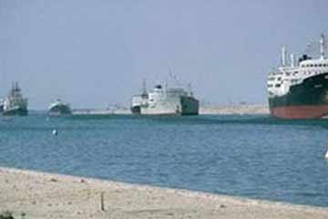 الفريق مميش: قناة السويس تحظي بأعلي درجات التأمين