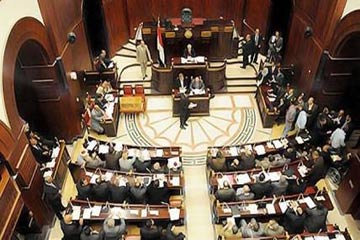 الدمرداش: قانون العمل الأهلى يشتمل تعريفات تعرضه لعدم الدستورية