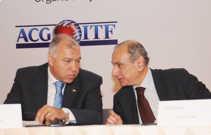 في اليوم الأول من « القمة العقارية »: الحكومة تطرح مشروعات شراكة وتطمئن المستثمرين وتعد بتعديل التشريعات المكبلة للاستثمار