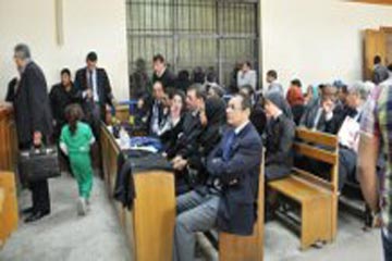 تاجيل محاكمة الشريف ونجليه لجلسة 30 ابريل المقبل