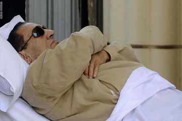 الادارى ينظر الإفراج الصحى عن مبارك ومنع أبو العينين من السفر