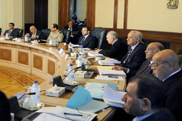 مجلس الوزراء يدين حصار مدينة الانتاج الاعلامى