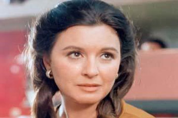 حفظ التحقيقات في بلاغ يتهم الشريف والعادلي بقتل سعاد حسنى