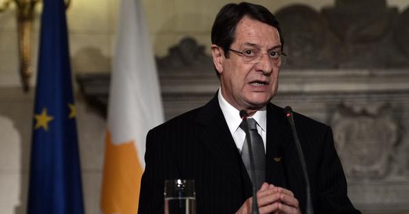 رئيس قبرص يواجه “مهمة بالغة الصعوبة” لإنقاذ اقتصاد بلاده