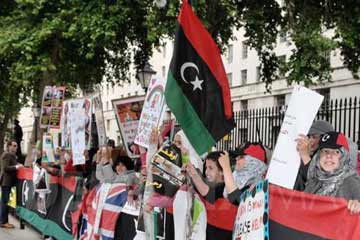 اقتحام مقر رئاسة الوزراء بليبيا..وإختطاف عدد من ضباط الداخلية