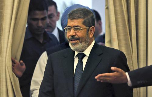 الرئيس مرسي يبحث مع وفد شركة تاتا الهندية فرص الاستثمار فى مصر