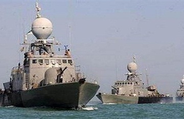 حاملة الطائرات الأمريكية “أيزانهاور” و3 مدمرات تعبر قناة السويس باتجاه سواحل إيران