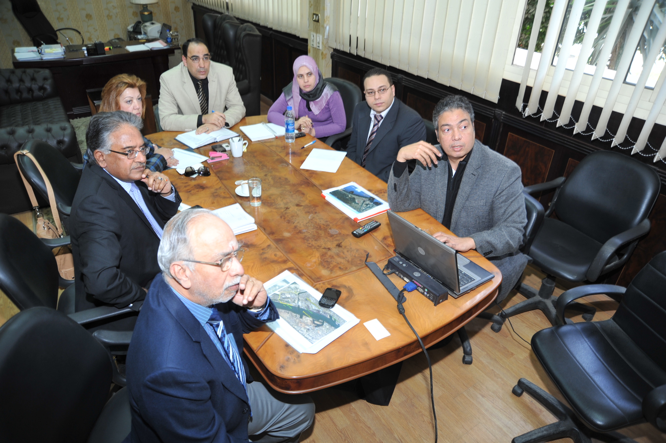 عبد الغفار: مشروع محور التنمية سيقضي على البطالة فى محافظات القناة الثلاثة