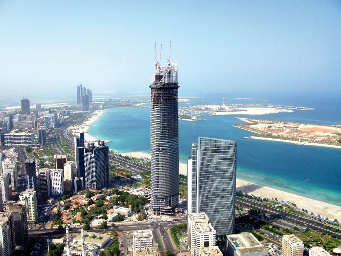 أبوظبي في استثمار نفطي بنحو 7 مليارات دولار في ماليزيا