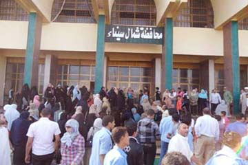 استمرار اعتصام منظمة درع سيناء للافراج عن السجناء