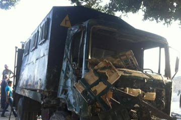 إصابة 16 مجندا إثر انقلاب سيارة أمن مركزي بـ “الإسكندرية”