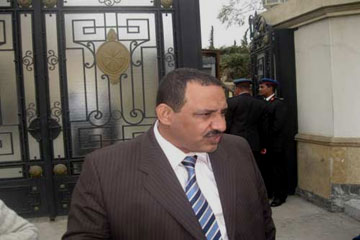 العمدة يطعن على حكم وقف الإنتخابات وإحالة الدعوى “للدستورية”