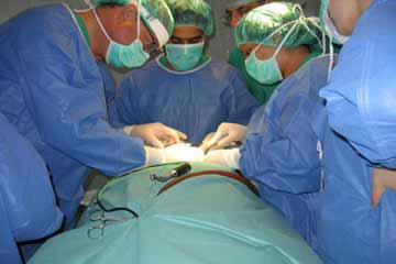 توقيع بروتوكول تعاون بين مستشفى جامعة الأزهر وجمعية أهلية بأسيوط