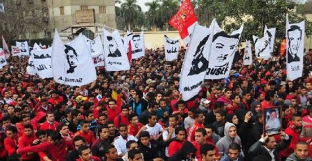 الأناضول: الألتراس يمهل النائب العام حتى السابعة لإعادة محاكمة القيادات الأمنية.. ومصدر قضائي: كأننا لم نسمع شيئًا