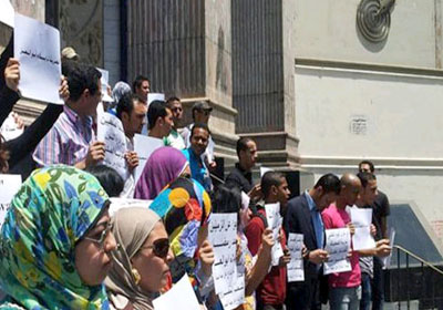 التيار الشعبى يتضامن مع صحفيى “الشعب” و”الدستور” ويطالب “الصحفيين” بالتدخل لحل أزمتهم