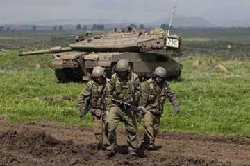 “أحرونوت”:جنود إسرائيليون يعلنون التمرد على قادتهم بسبب المعاملة السيئة