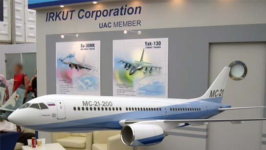 شركة روسية تستعرض طراز MC21 على سلطة الطيران المدنى