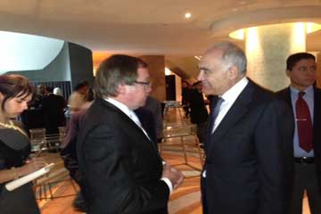 وزير الخارجية يبحث مع نظيره النيوزيلندي سبل تطوير العلاقات الاقتصادية